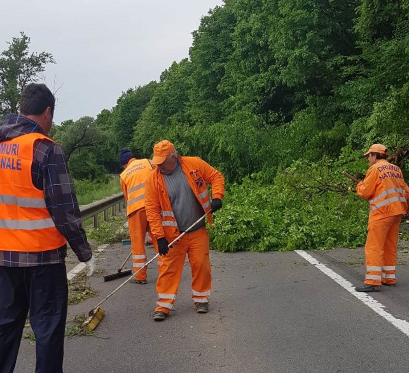 Restricții de circulație, azi, între Brâncovenești și Morăreni