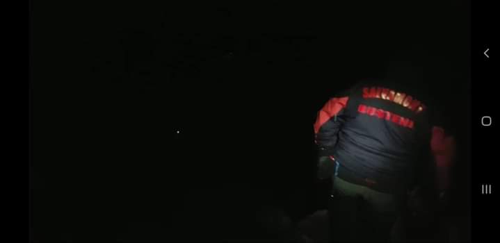 Doi tineri blocaţi în Bucegi, recuperaţi după o intervenţie Doi tineri blocaţi în Bucegi, recuperaţi după o intervenţie