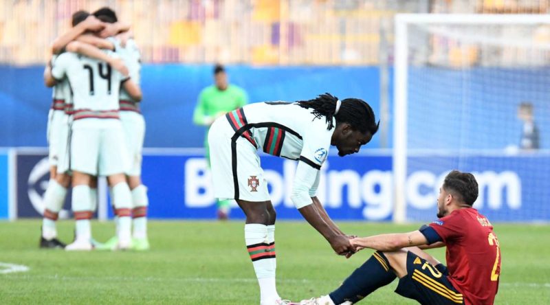 Fotbal tineret: Spania, deținătoarea trofeului, eliminată