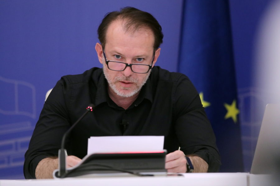Premierul Florin Cîțu promite ajutoare pentru persoanele afectate de inundații