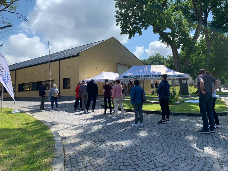 Peste 7.300 de persoane s-au vaccinat la cea de-a doua ediție a Maratonului Vaccinării de la UMFST