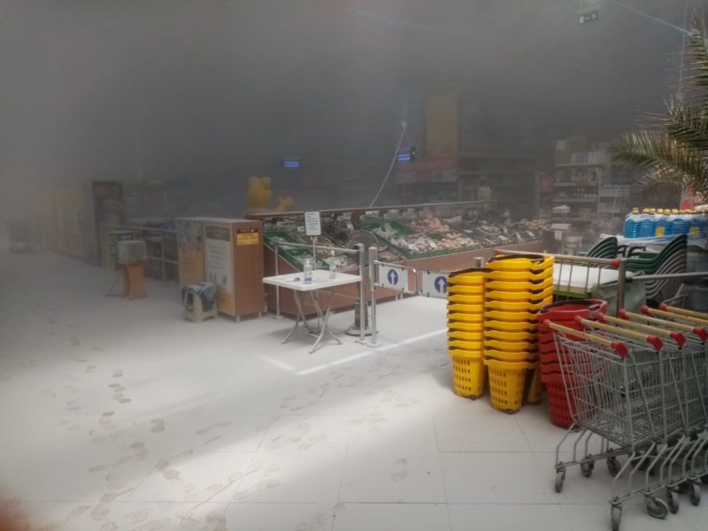 UPDATE: 40 de persoane autoevacuate dintr-un complex comercial din Gheorgheni