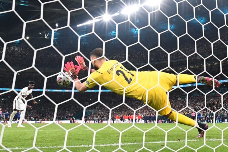 Portarul Donnarumma, cel mai bun jucător de la EURO