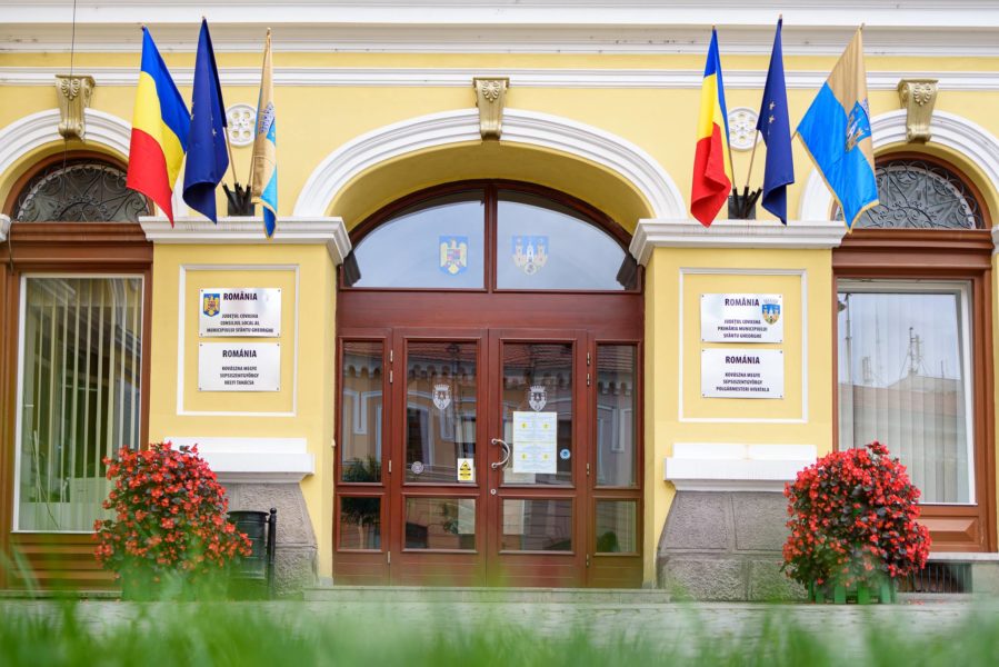 Studenții pot descoperi din secretele administrației publice la Primăria Sf. Gheorghe Studenții pot descoperi din secretele administrației publice la Primăria Sf. Gheorghe