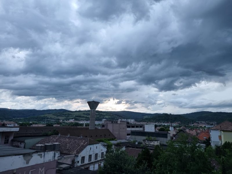 Cod galben de instabilitate atmosferică