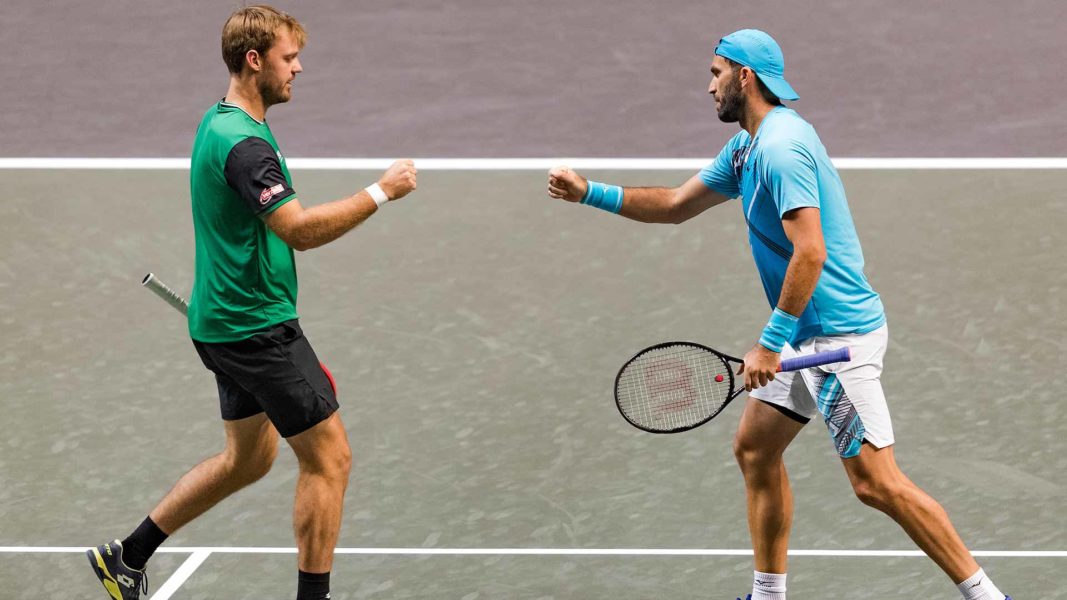 Tecău și Krawietz joacă pentru semifinale la Toronto