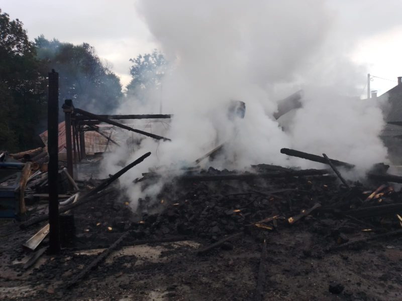 Incendiu la un gater din Bistra Mureșului