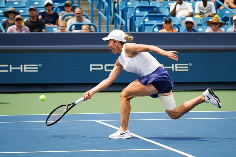Patru românce joacă luni la US Open