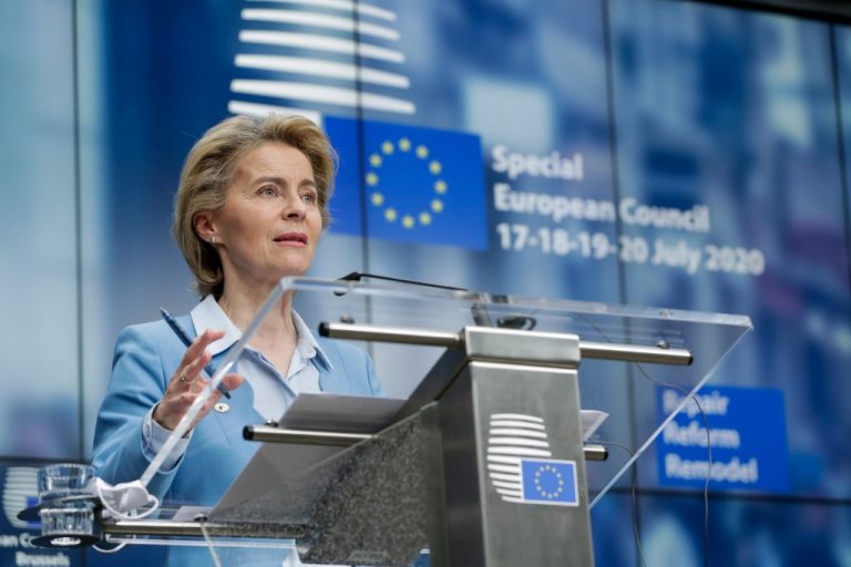 Preşedintele Comisiei Europene, Ursula von der Leyen, vine la Bucureşti