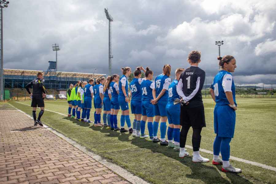 Mureșencele întâlnesc campioana Ligii I la fotbal