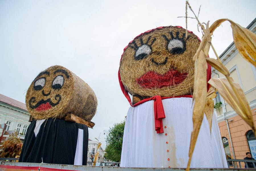 Începe Târgul de Toamnă și Recolta Culturală de la Sfântu Gheorghe Începe Târgul de Toamnă și Recolta Culturală de la Sfântu Gheorghe