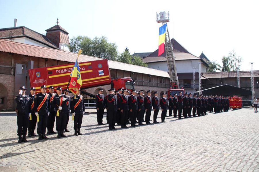 Distincții și avansări în grad la Târgu Mureș, de Ziua Pompierilor