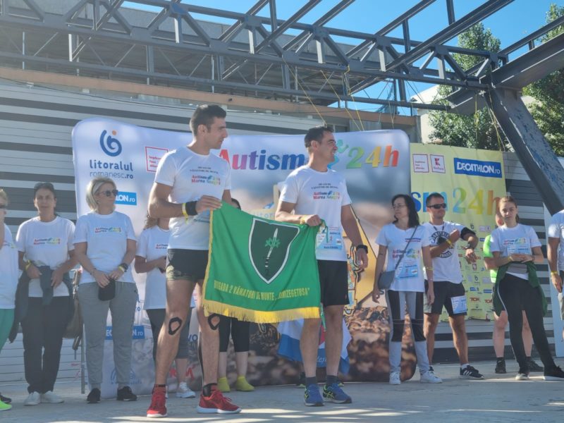 Brigada 2 Vânători de Munte „Sarmizegetusa” la Autism 24 h Marea Neagră