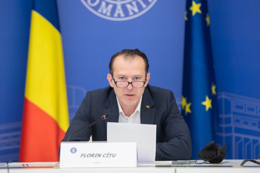 În plină criză politică, premierul Florin Cîţu îşi continuă programul anunţat anterior
