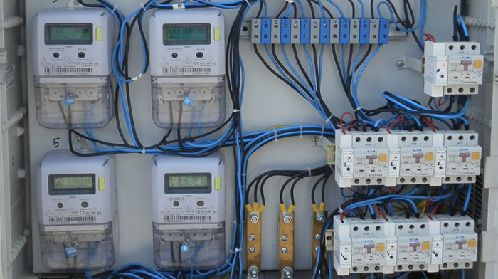 Va deveni operaţională o aplicaţie prin care cetăţenii îşi vor putea schimba furnizorul de energie electrică sau gaze naturale