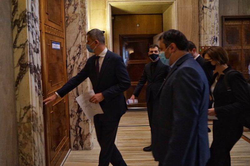 Miniştrii USR PLUS şi-au depus demisiile la Guvern