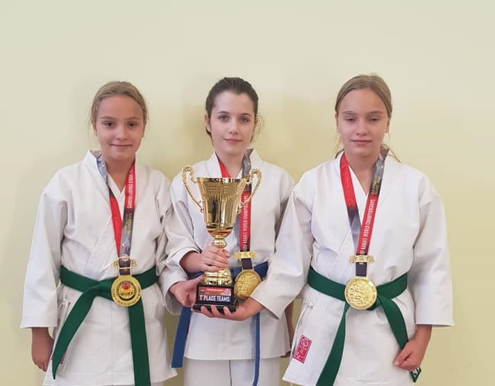 Karatiștii de la Dragon Do Tg.Mureș, campioni și vicecampioni mondiali