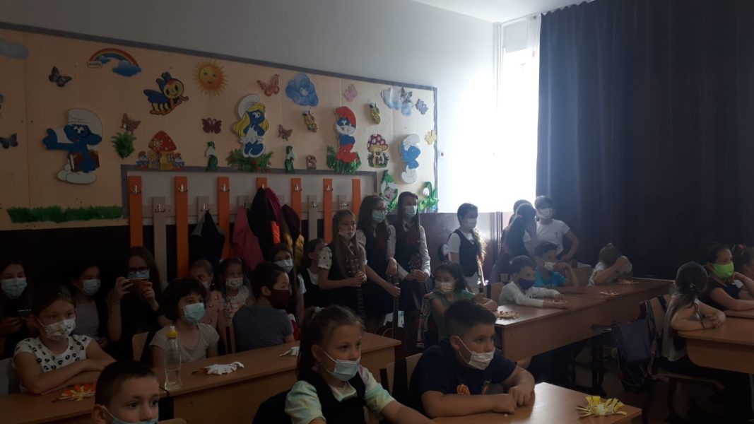 Şcolile ar putea rămâne deschise şi după atingerea pragului de incidenţă de şase cazuri de COVID la mia de locuitori
