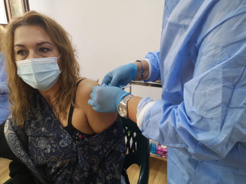 Mureș: A început administrarea dozei de rapel pentru cei care s-au vaccinat cu Johnson&Johnson