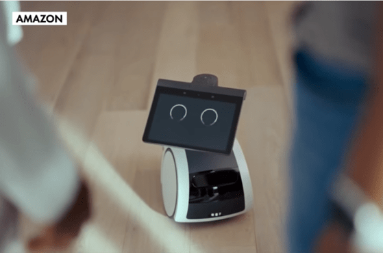 Robot pentru munci domestice
