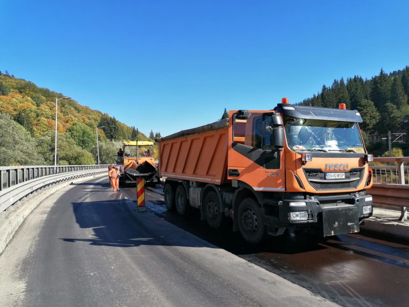 Se circulă îngreunat în zona Predeal, din cauza unor lucrări