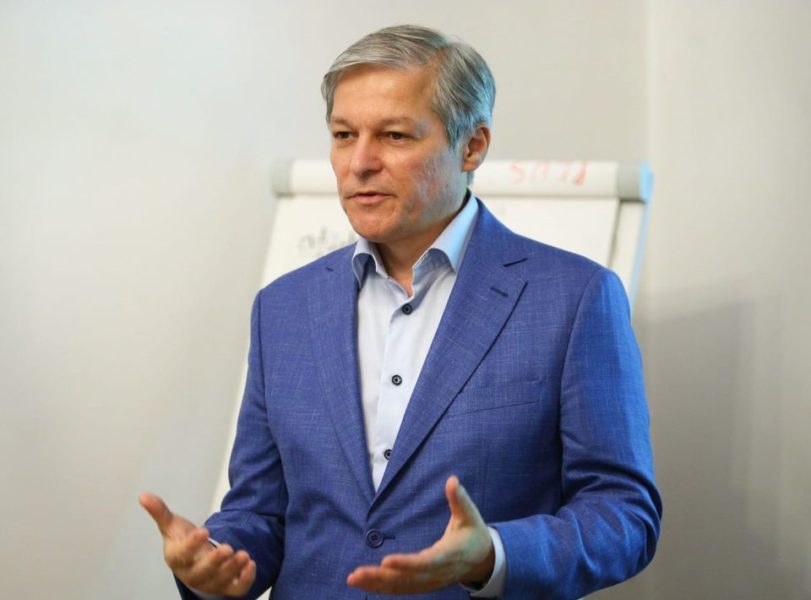 Dacian Cioloş a subliniat că partidul pe care îl conduce este gata să-şi asume responsabilitatea guvernării