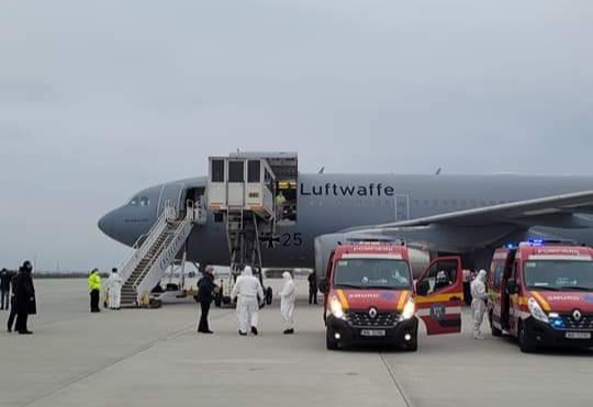 Alţi pacienţi cu SARS-CoV-2, transferaţi azi în Germania