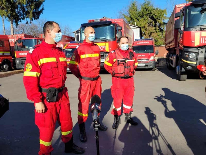 Pompierii mureșeni adună fonduri pentru copilul la a cărui naștere au ajutat ieri