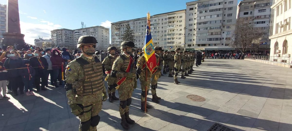 Peste 550 de militari vor defila de Ziua Națională la Alba Iulia