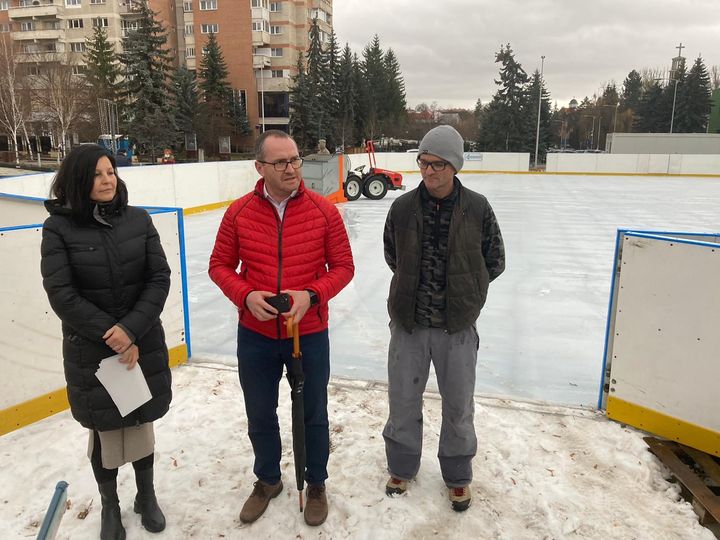 Astăzi va fi deschis patinoarul artificial în aer liber din Miercurea Ciuc