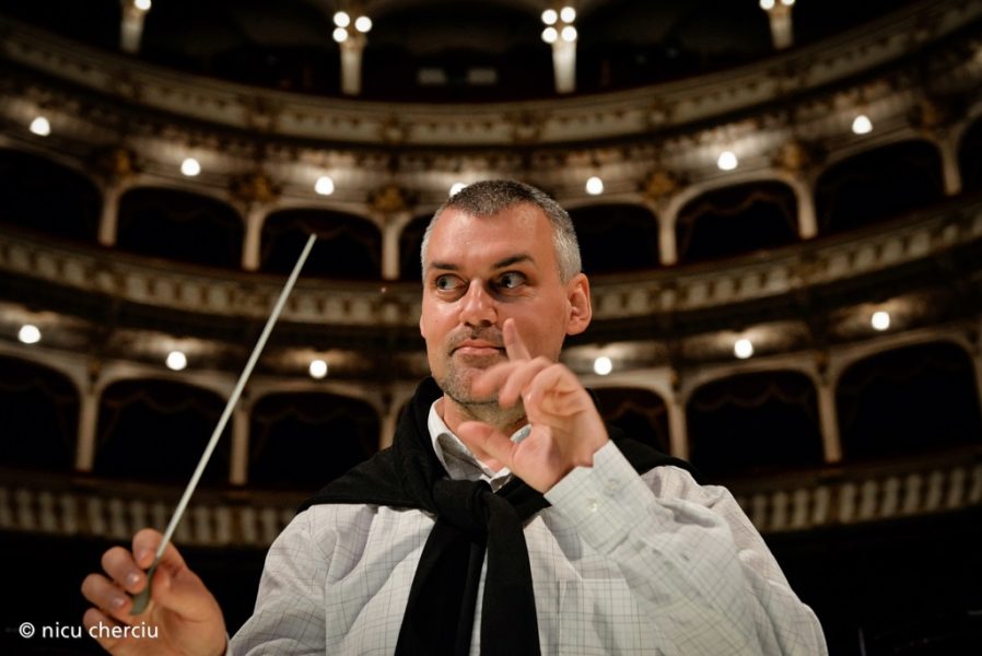 Concert de Crăciun: de la Stille Nacht, la Bună dimineața, la Moș Ajun!
