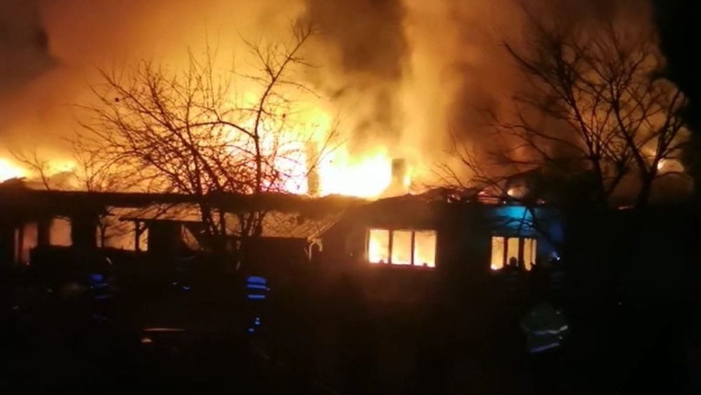Ajutoare pentru familiile din Harghita, afectate de incendiul devastator Ajutoare pentru familiile din Harghita, afectate de incendiul devastator