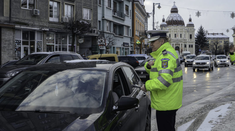 Două dosare penale întocmite de polițiștii mureșeni pentru infracțiuni constatate în trafic Două dosare penale întocmite de polițiștii mureșeni pentru infracțiuni constatate în trafic