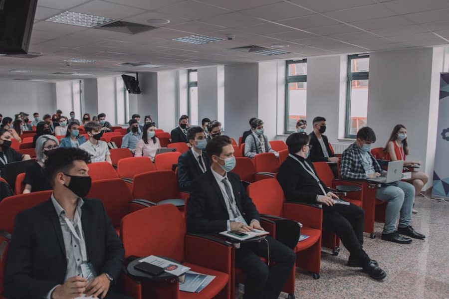 Consiliul Naţional al Elevilor despre o nouă lege a învăţământului
