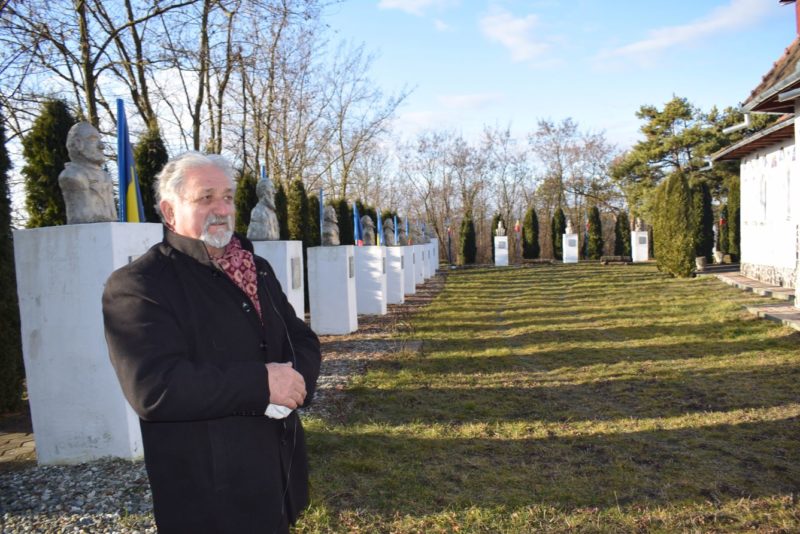Galeria personalităţilor neamului românesc de la Sărmaşu ar putea fi înscrisă în Guinness Book