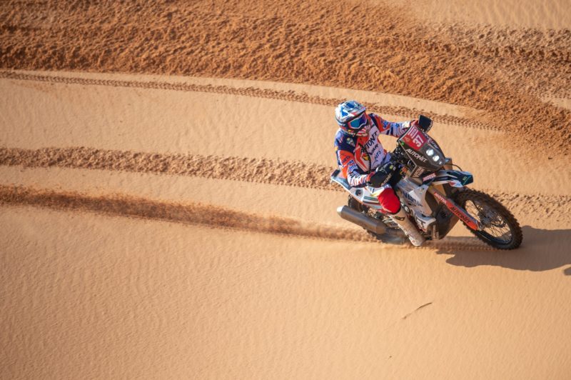 Gyénes, salt de 10 locuri în Raliul Dakar