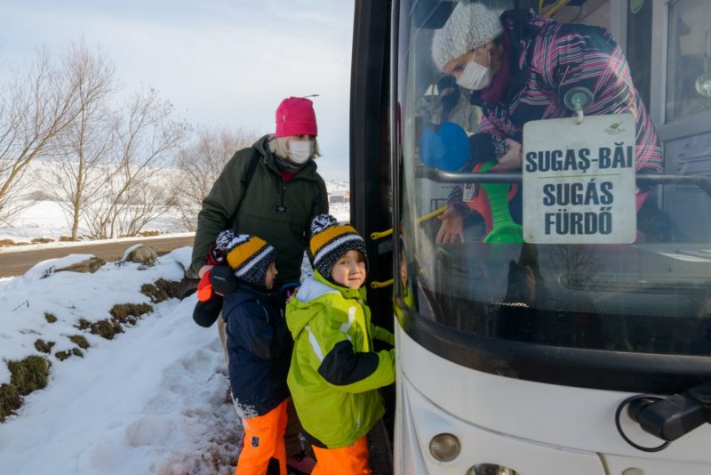 Ambele pârtii din Şugaş Băi sunt deschise iubitorilor de schi