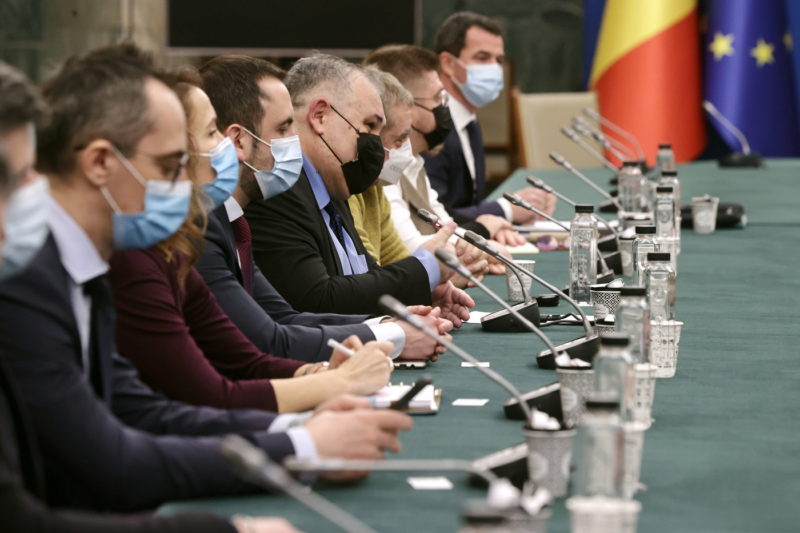 Reprezentanții IMM-urilor caută soluții pentru depășirea crizei