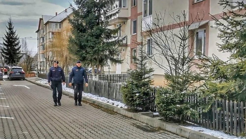 Bărbat plecat din carantină, amendat cu 1.000 de lei de jandarmii harghiteni