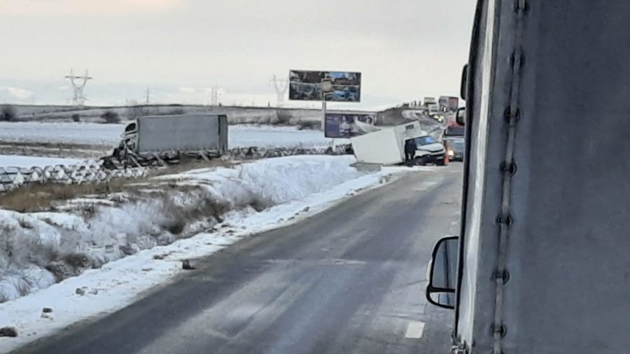 Circulație oprită pe DN73 în județul Brașov, în urma unui accident rutier