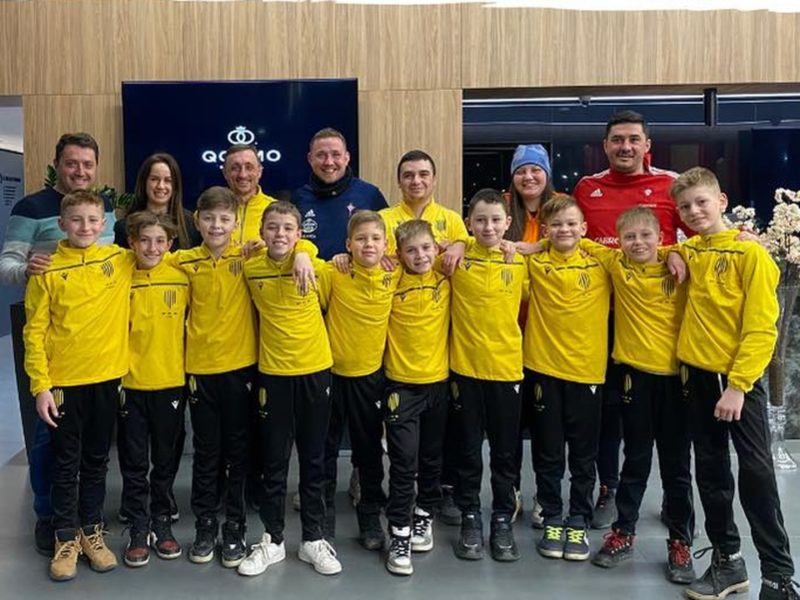 11 copii ucraineni, participanți la un turneu de juniori, au rămas în Brașov
