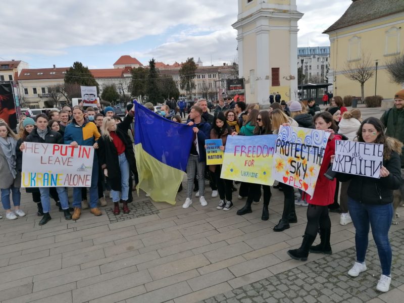 Studenții târgumureșeni, solidari cu suferința ucrainenilor