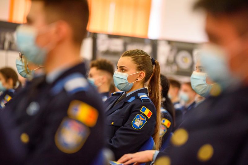 Sute de locuri disponibile pentru studiu în universitățile, liceele și școlile postliceale militare