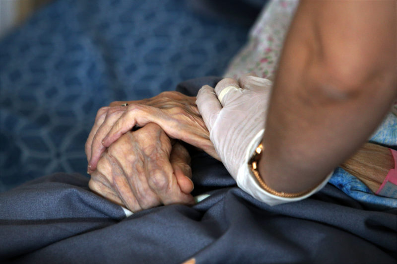 ANPC: amenzi de 1,385 milioane lei în urma controalelor în centrele destinate persoanelor vârstnice, cu dizabilităţi şi minorilor