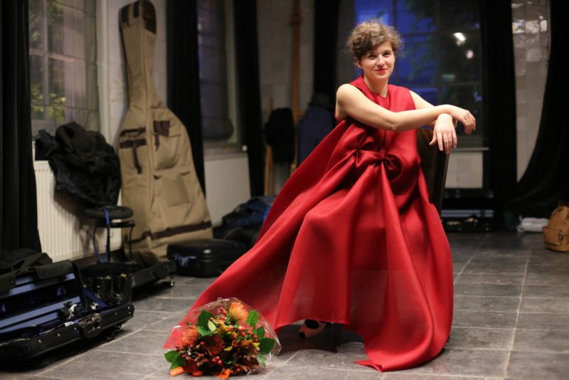 Lecții de muzica, teatru și dans pentru copiii din Archita cu Ana Stamp