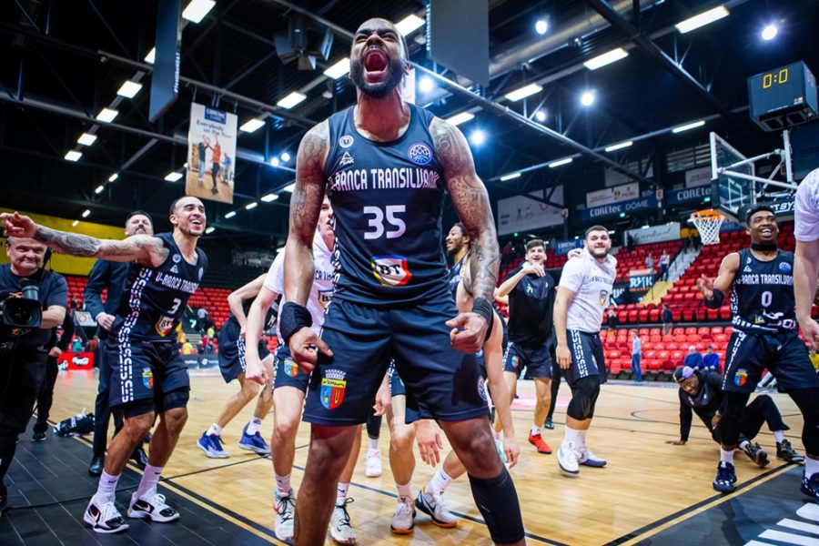 Calificare istorică în „sferturile” FIBA Champions League