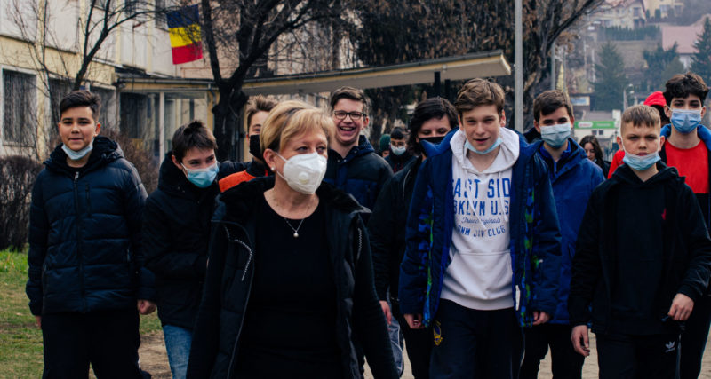 Elevii Școlii Gimnaziale „Europa” Tg.Mureș fac donații pentru ucraineni