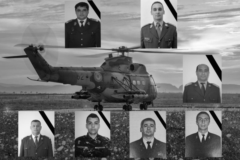 Opt militari ai Armatei Române şi-au pierdut viaţa în tragedia aviatică petrecută, aseară, în judeţul Constanţa