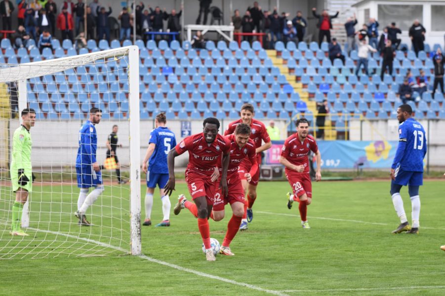 FC Botoșani a învins Craiova mică FC Botoșani a învins Craiova mică
