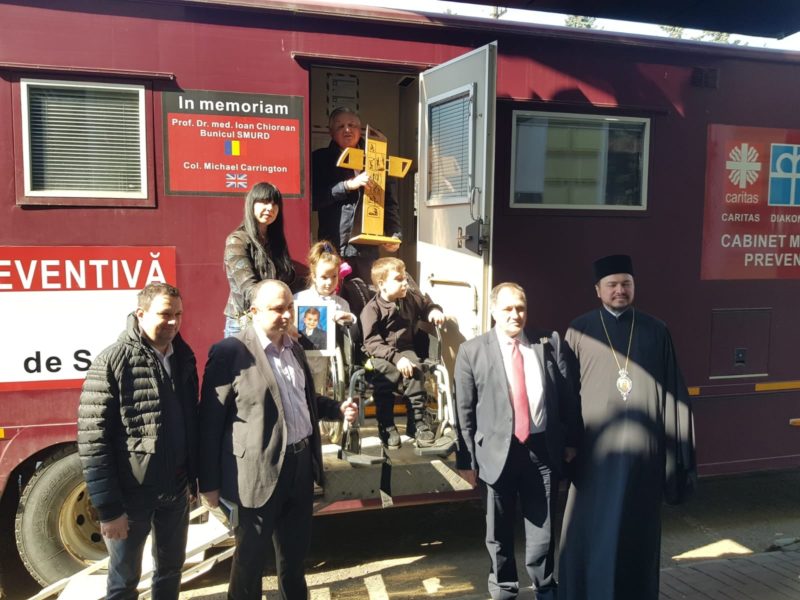 Caravană medicală mobilă donată de creștinii din Mureș și Sibiu Episcopiei Basarabiei de Sud